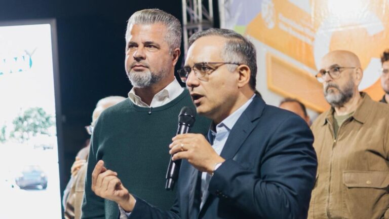 Em São Bernardo, vereador Julinho Fuzari celebra conquista de requalificação da Av. Robert Kennedy