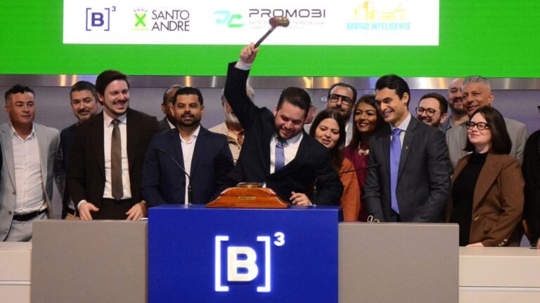 Santo André realiza leilão na Bolsa e vai modernizar mobiliário urbano com investimento de R$ 270 milhões